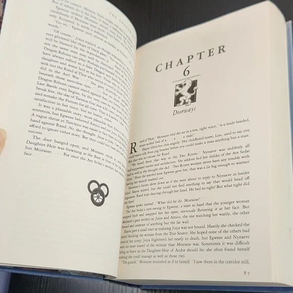 The Shadow Rising by Robert Jordan - Picture 10 of 11